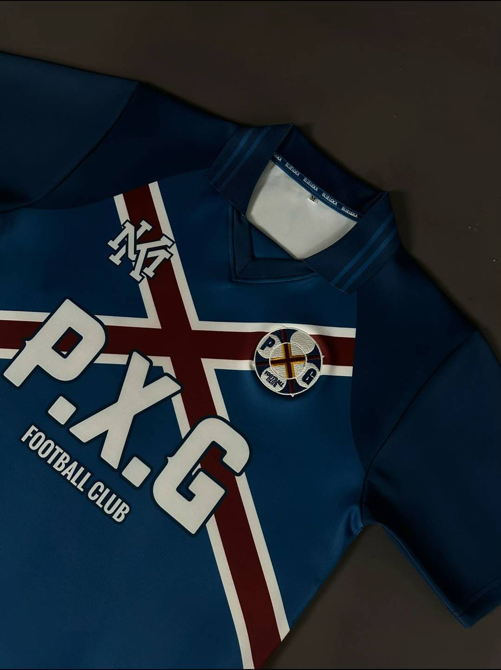 Bluelock football tee