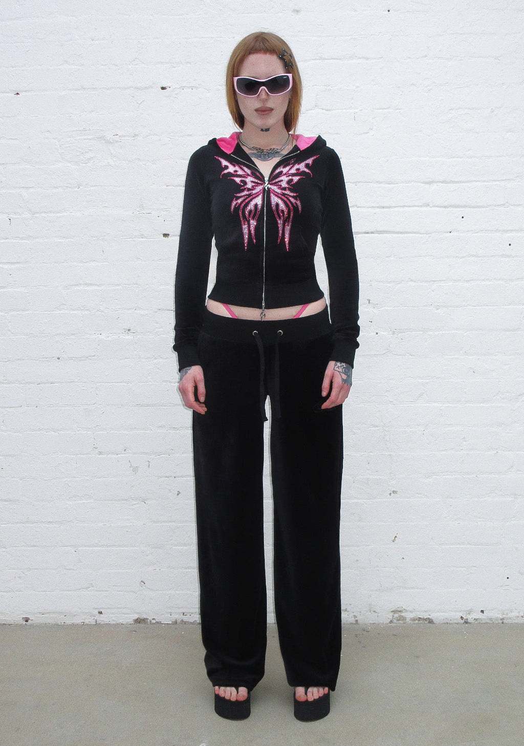 IDOL RHINESTONE VELOUR FITTED ZIP HOODIE BLACK