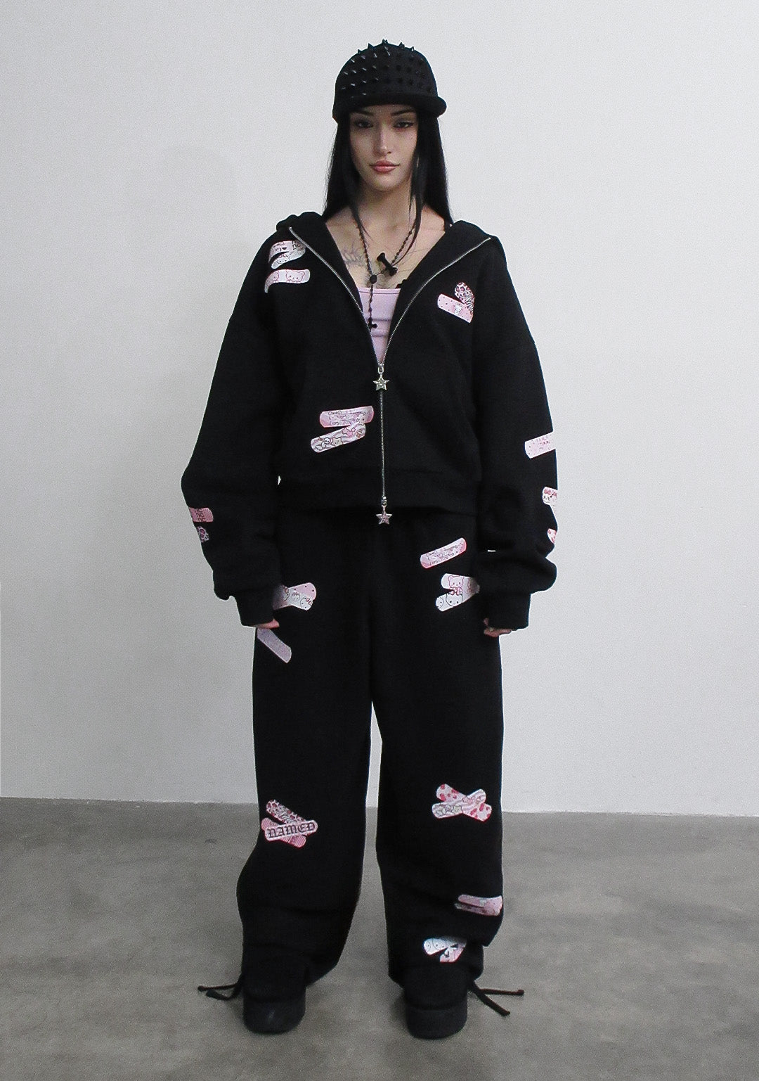 STITCH TEDDY ZIP HOODIE BLACK
